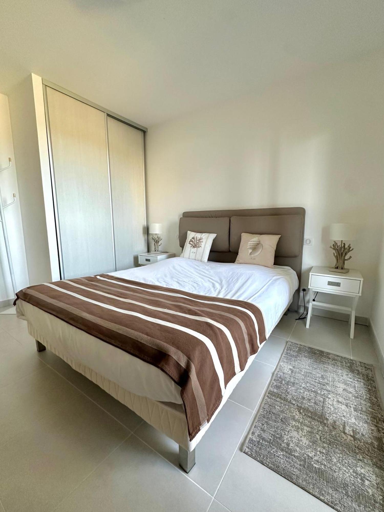 Appartement Cumaru Vue Mer Сен-Флоран Екстериор снимка